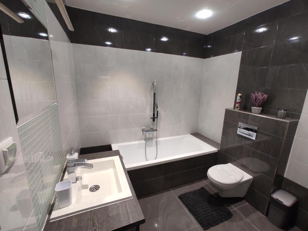Apartmány Bytča Esterno foto