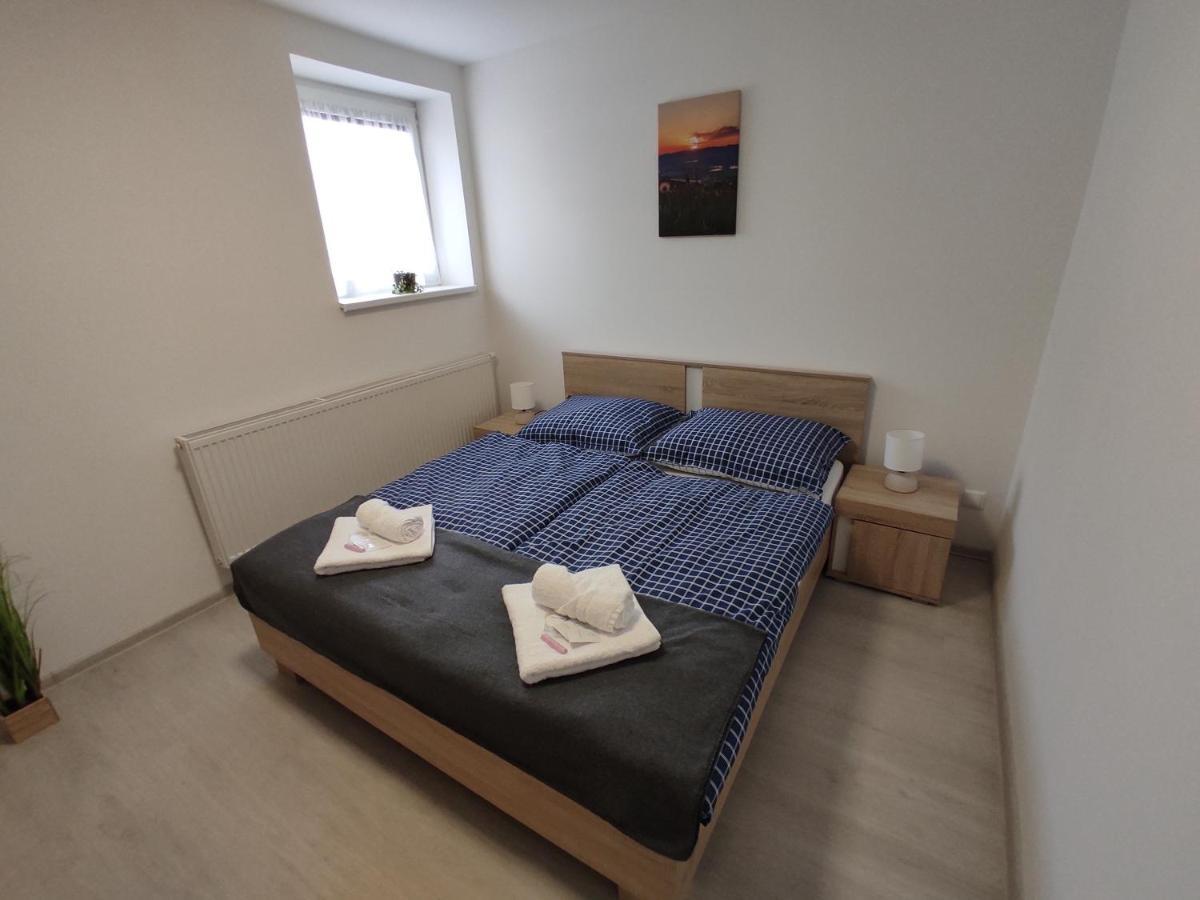 Apartmány Bytča Esterno foto