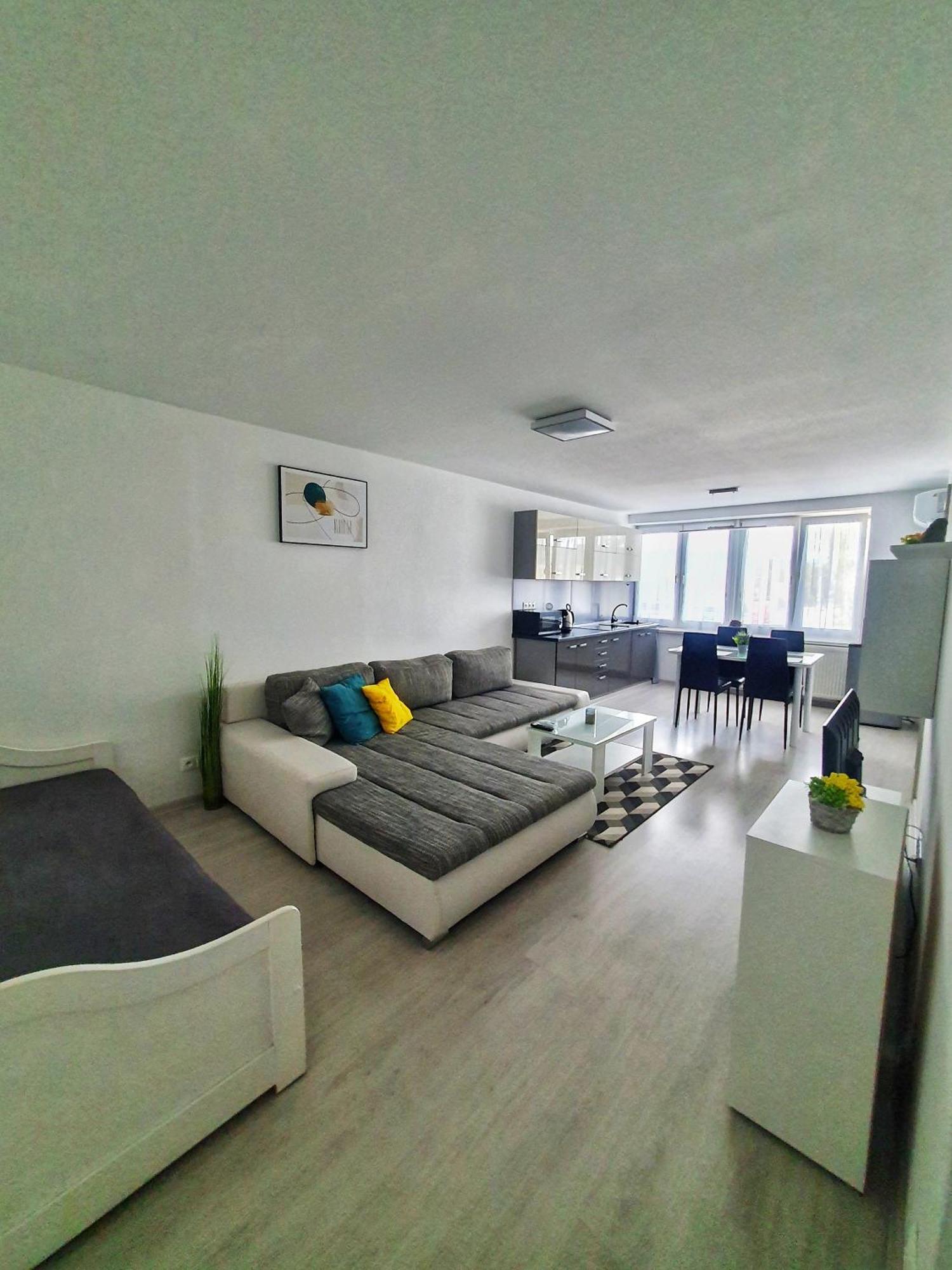 Apartmány Bytča Esterno foto