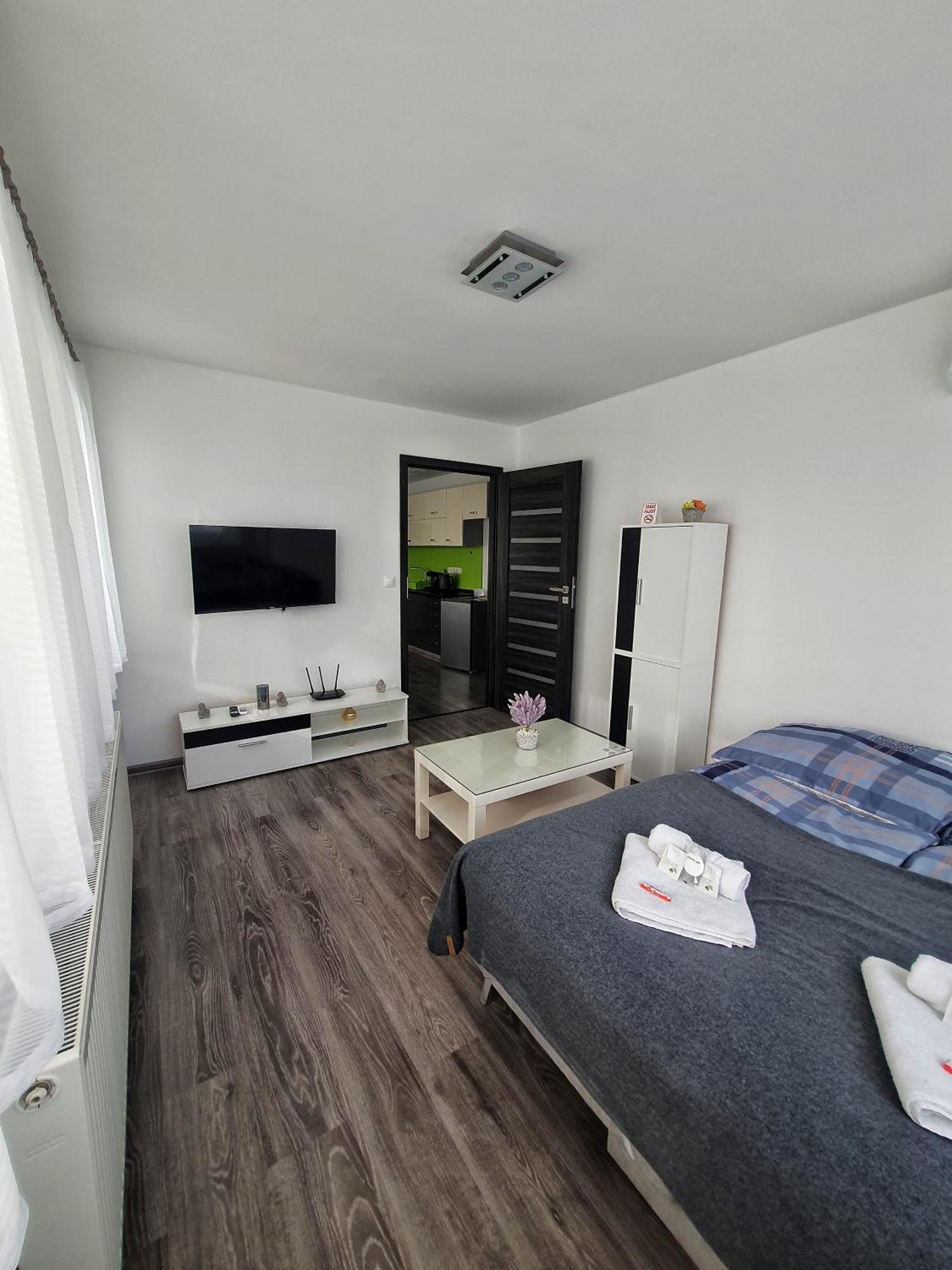 Apartmány Bytča Esterno foto