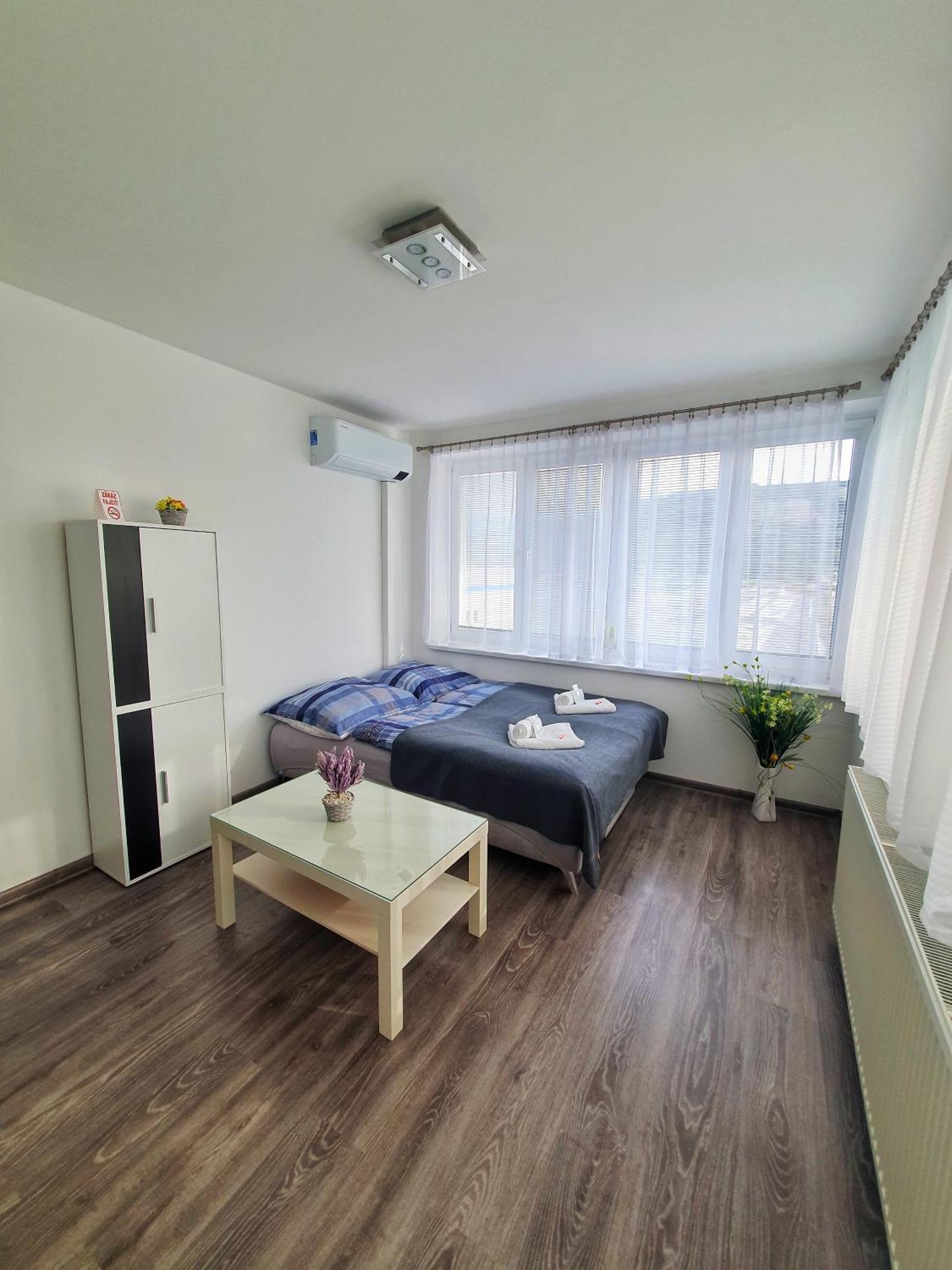 Apartmány Bytča Esterno foto